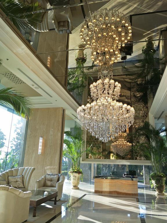 The Palm Wongamat Beach Pattaya Exterior photo