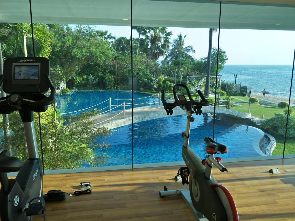 The Palm Wongamat Beach Pattaya Exterior photo